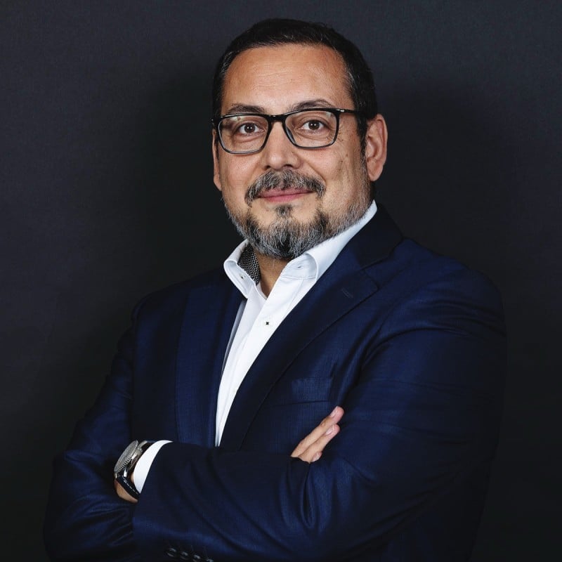 Mustafa Aslan Öksüz, Trendcommerce