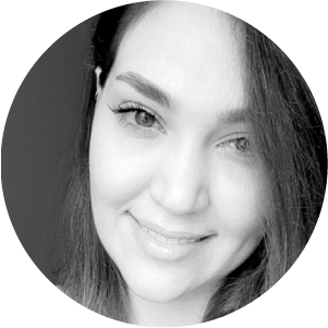 Shabnam_Ghorashi_BW_circle_300x300px