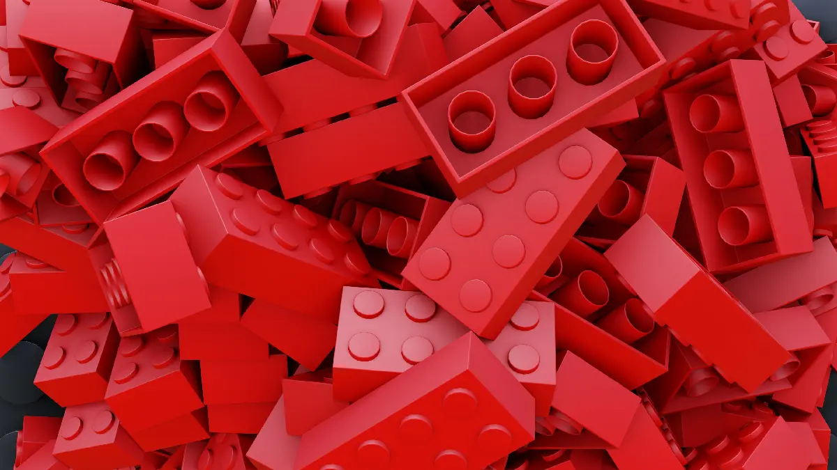 lego-red-nathan-duck-PzRuJU9v-oc-unsplash